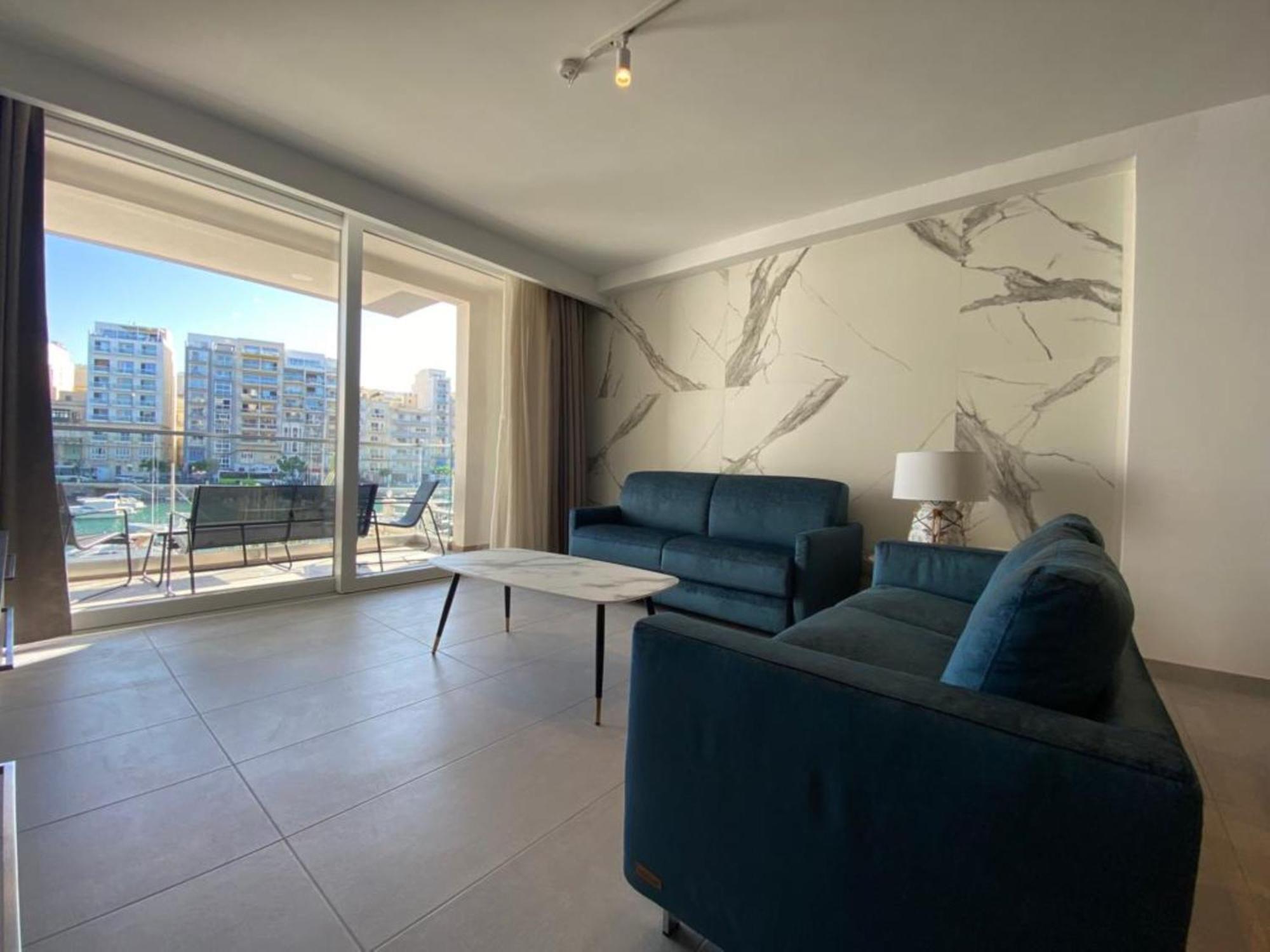 86 Spinola Bay Apartment Saint Julian's Bagian luar foto