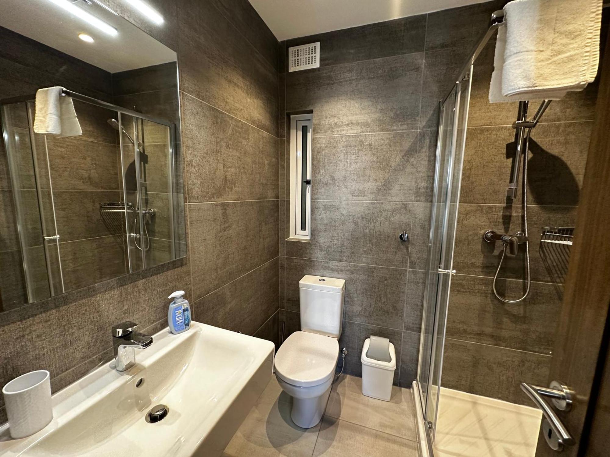 86 Spinola Bay Apartment Saint Julian's Bagian luar foto