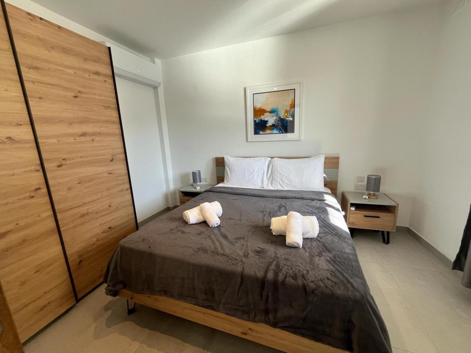86 Spinola Bay Apartment Saint Julian's Ruang foto