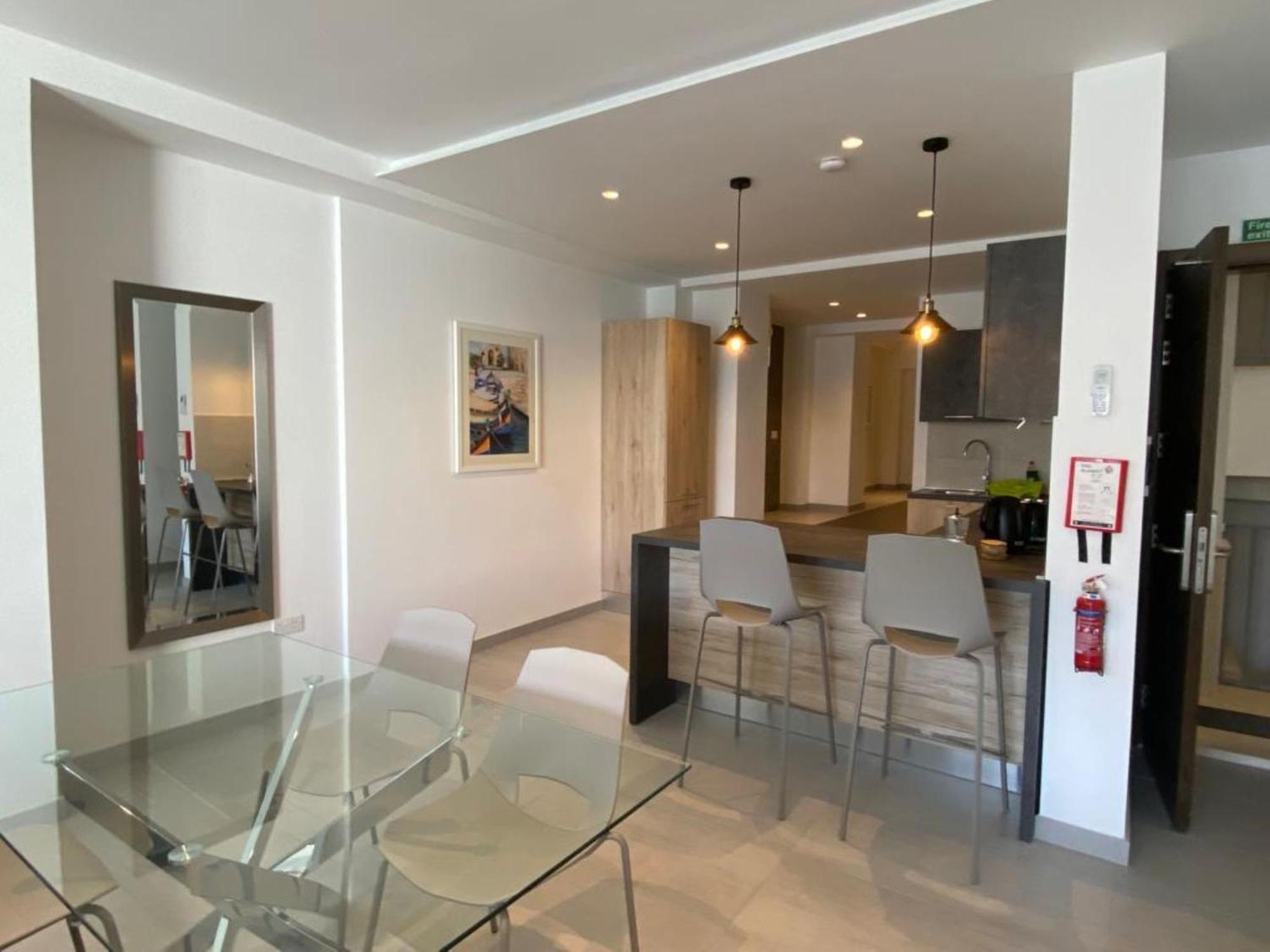 86 Spinola Bay Apartment Saint Julian's Ruang foto